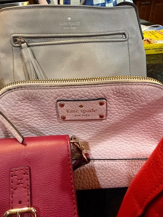 Lot of seven Kate Spade bags! All for one price with free shipping! - Picture 4 of 10